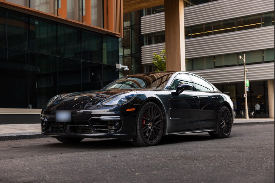 Porsche Panamera GTS 2021